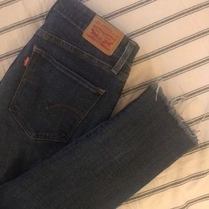 Levi’s High Rise 721 Skinny Jeans